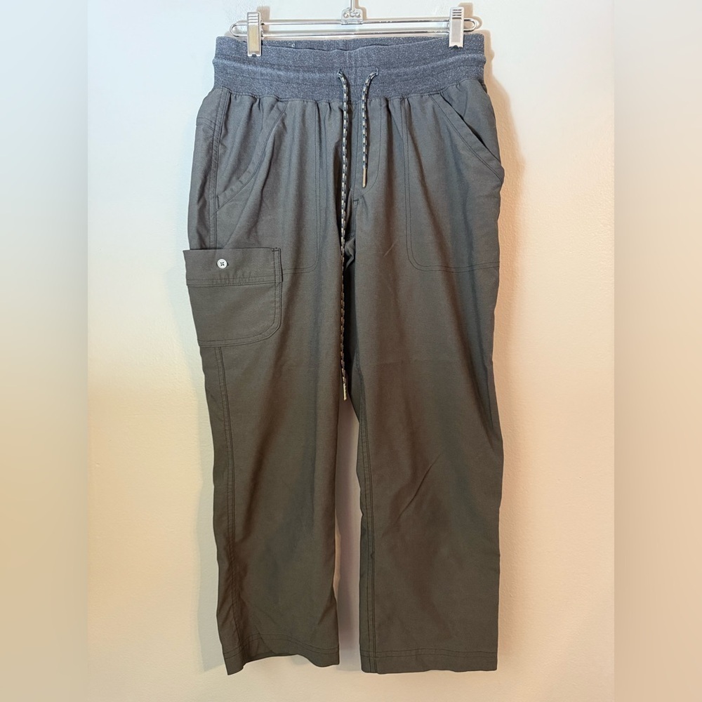 Columbia Women's Charcoal Gray Drawstring Cargo Capri Size S